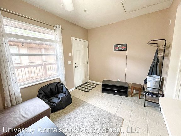 3rd image of 1220 SW 1st Ave APT 308