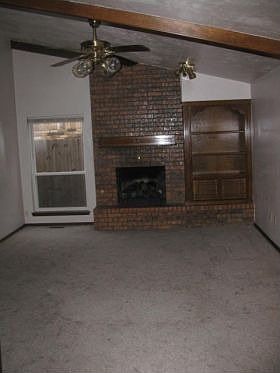 2nd image of 13217 Eastridge Dr