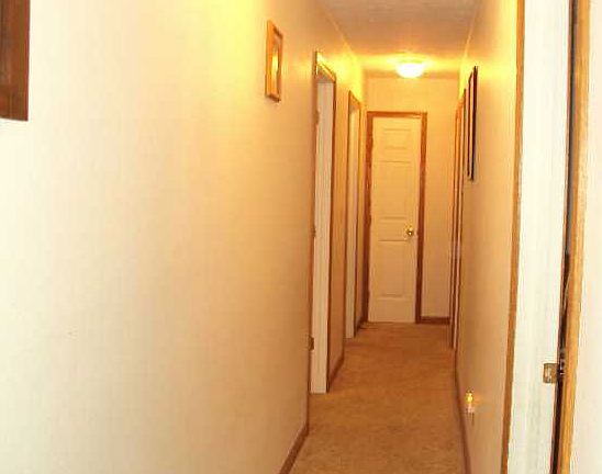 5th image of 6783 Courtney Ln