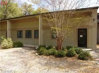 16 Finch St, Hilton Head Island, SC 29926
