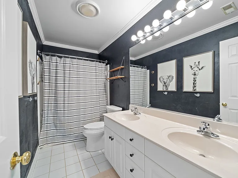 4601 Jamesford Dr — Photo 37