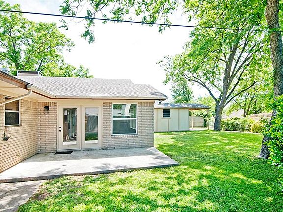 5th image of 1808 Hilltop Ln