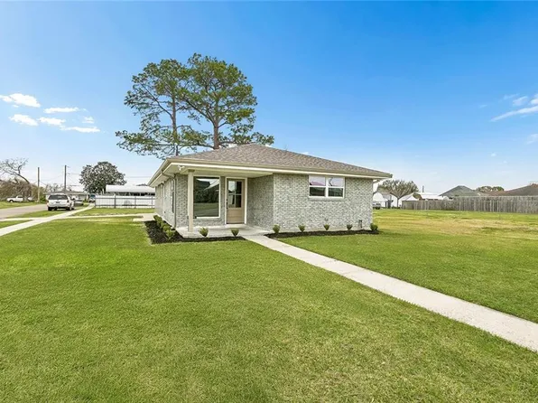 2100 Margaret Ln, Meraux, LA 70075