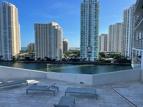 325 Biscayne Blvd #3716 Photo 1