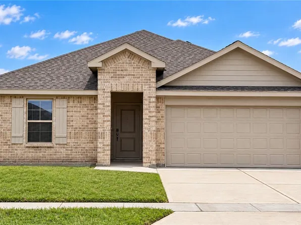 9562 Swedish Oak Dr, Corpus Christi, TX 78410