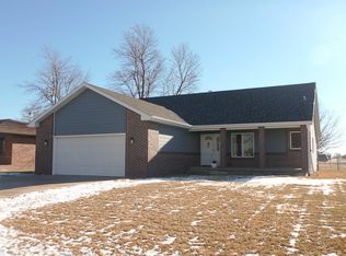 927 E Nebraska Grand Is NE, Grand Island, NE 68801