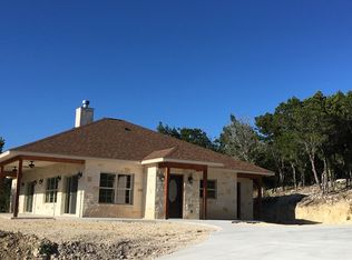 111 Spicer Loop, Kerrville, TX 78028