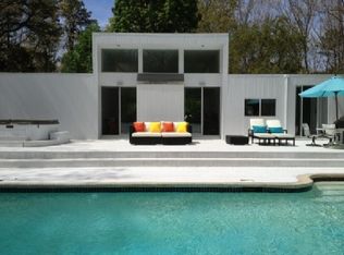 4 Bob White Ct, East Hampton, NY 11937