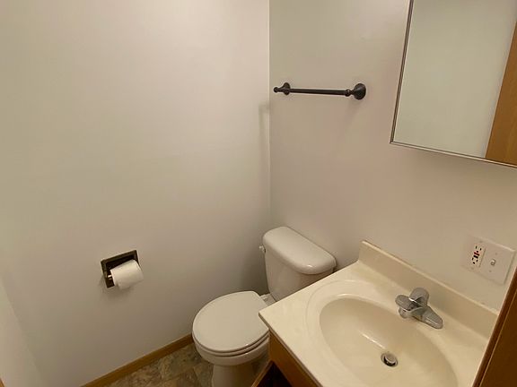 3rd image of 1730 Plantation Dr