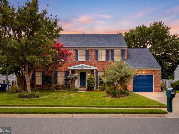 110 Aspen Dr, Newark, DE 19702