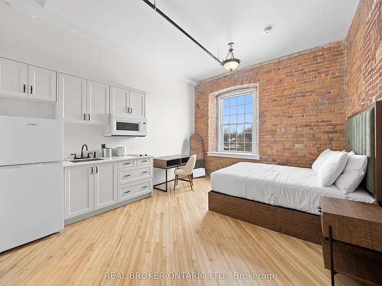 150 Mill St #201 — Photo 6