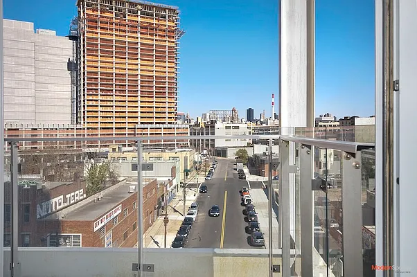 Rented by Modern Spaces | media 18