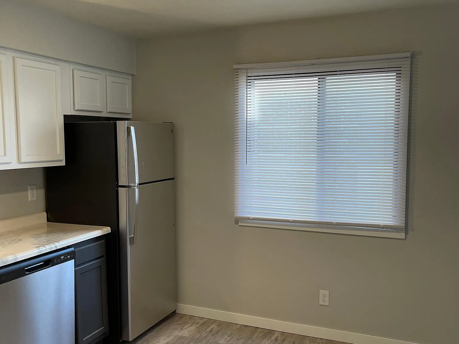 3 bed, $1,855 — Photo 4