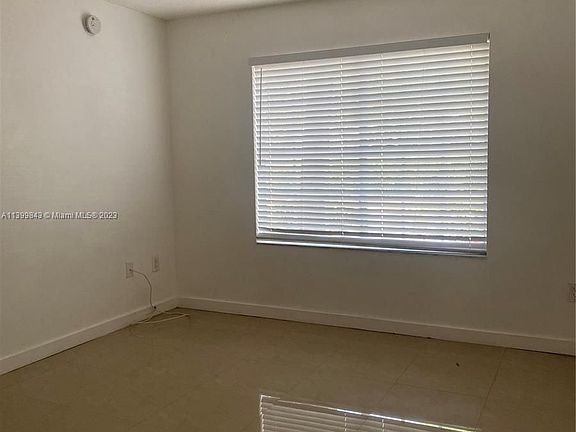 4th image of 2433 Centergate Dr APT 107