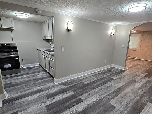 3rd image of 10119 E Winner Rd #2