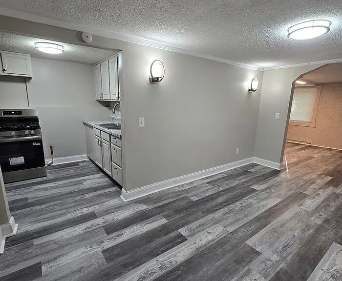 10119 E Winner Rd #2 — Photo 3