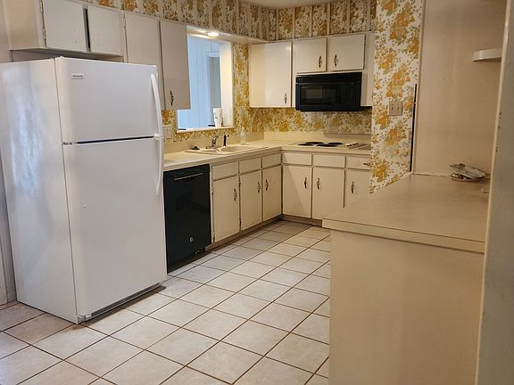 5th image of 1449 Westview Dr