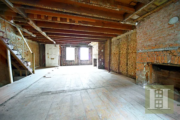 Sold by Halstead Real Estate | media 24