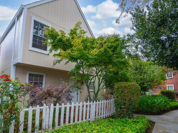 8373 Windmill Farms Drive, Cotati, CA 94931