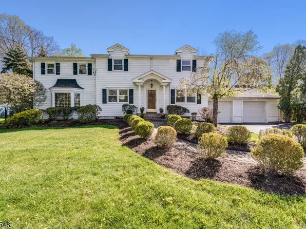 6 Browning Dr, Livingston Twp., NJ 07039