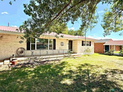 1315 S Main Ave, Portales, NM, 88130