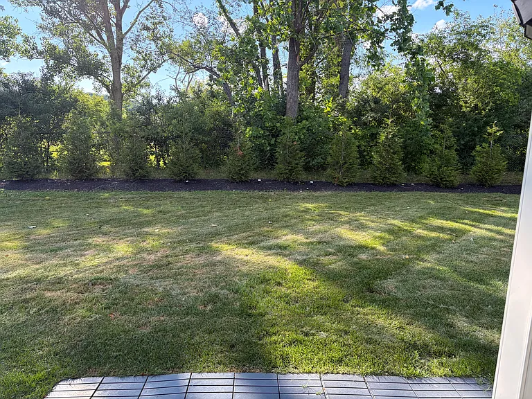 1288 Divot Cir — Photo 8