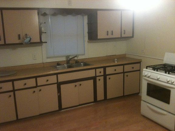 2nd image of 1414 Ardmore Dr