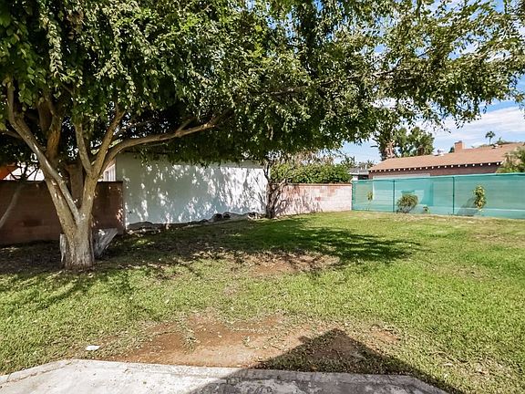 2nd image of 11047 Orange Dr