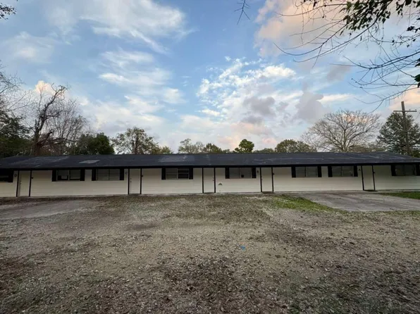 116 6th Ave, Nederland, TX 77627