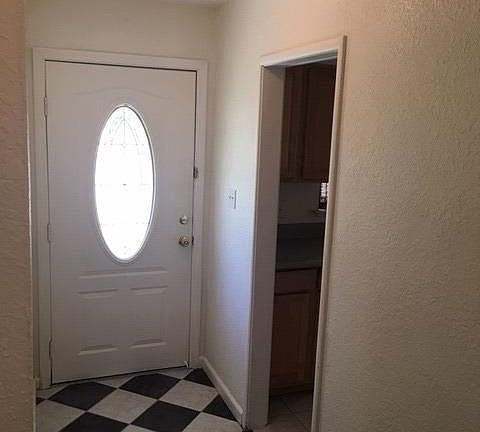 3rd image of 3841 Winona Way