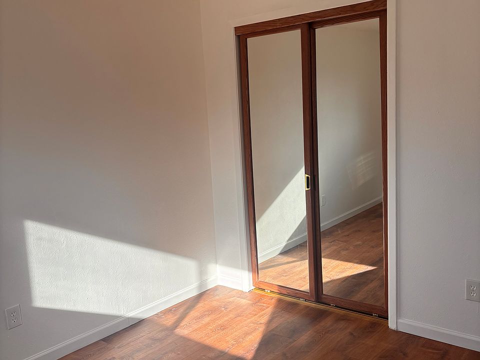 South bedroom, A