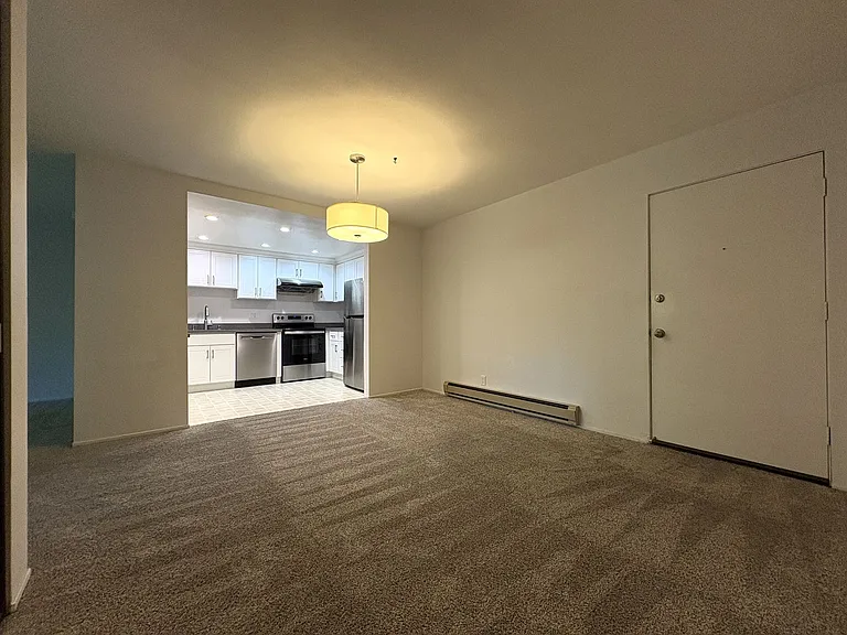 1031 Crestview Dr #205 — Photo 4