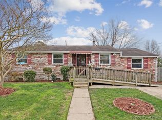 2002 Seward Dr, Hampton, VA 23663