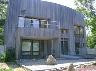 6 Highland Ln, East Hampton, NY 11937