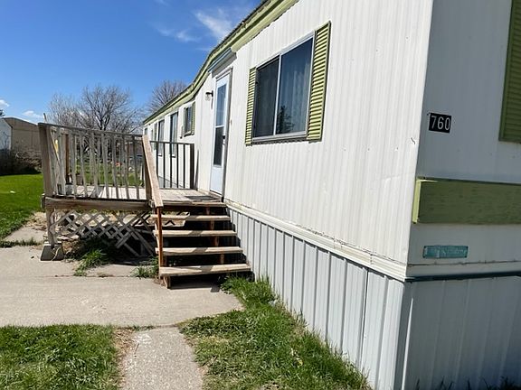 2nd image of 760 N Eden Dr