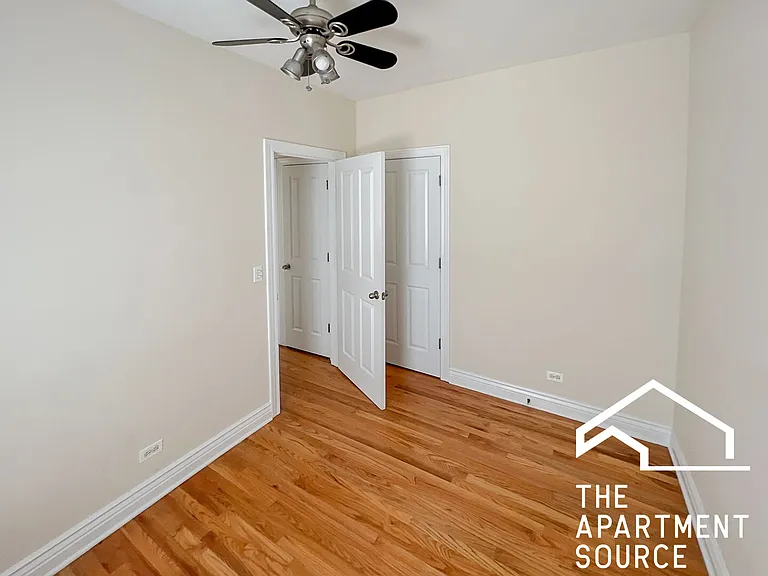 1214 W Waveland Ave #1 — Photo 7