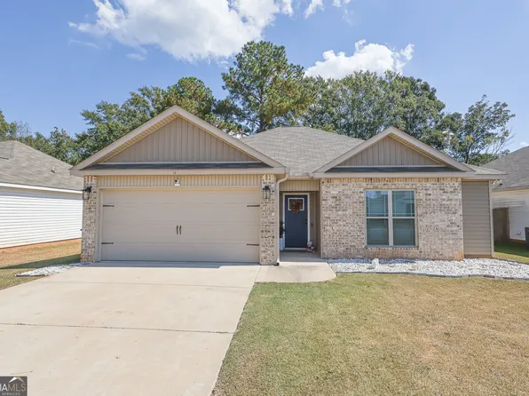 108 Hughes Dr, Warner Robins, GA 31093