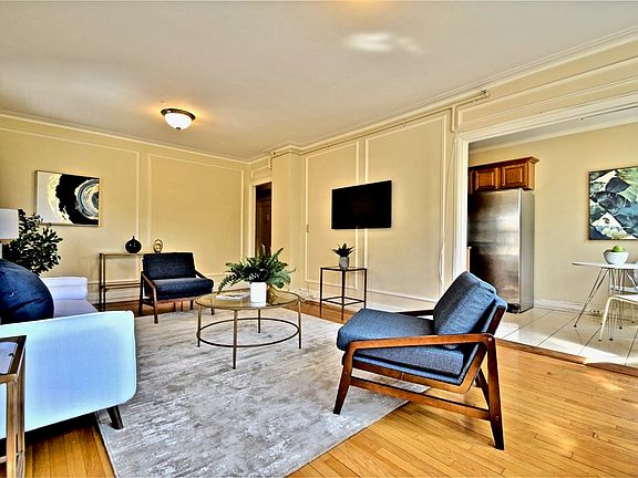 2nd image of 1454-1450 Beacon St #342