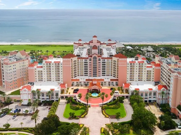 200 Ocean Crest Dr APT 907, Palm Coast, FL 32137