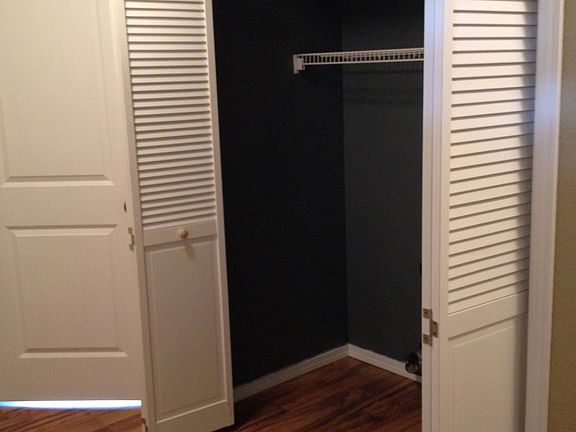5th image of 1404 Lynnwood Dr