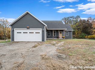 8440 Wabasis Ave NE, Rockford, MI 49341