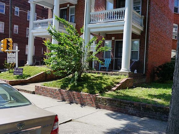 2nd image of 3001 Monument Ave APT 6