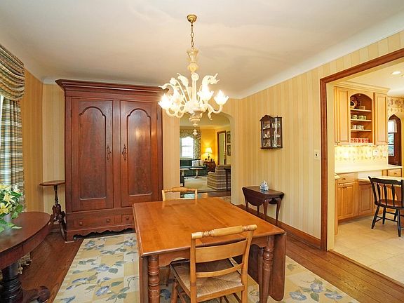 5th image of 6521 Loiswood Dr
