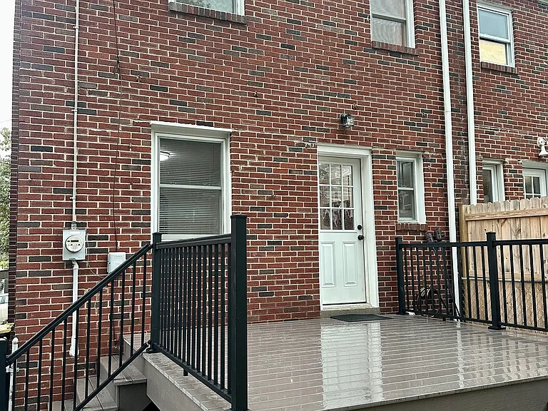 829 Rolridge Ave — Photo 11