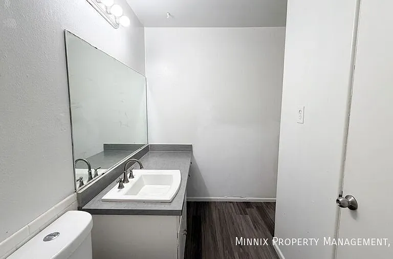 2010 Avenue S #1 — Photo 12