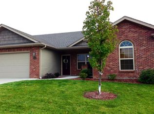 5008 Bullhead Ln, Columbia, MO 65202