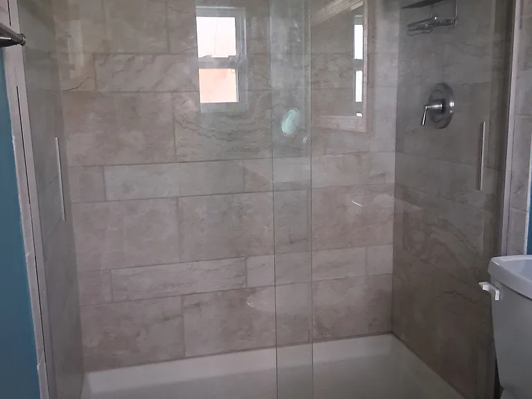 2470 Rose Ave — Photo 8