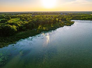822 County Road 3012, Bonham, TX 75418