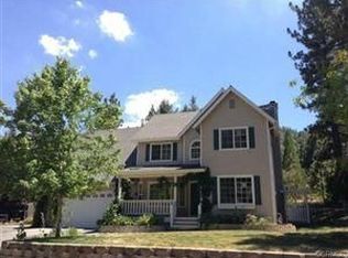 683 Mountain View Ave, Wrightwood, CA 92397