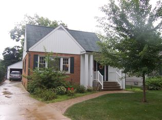 650 N Main St, Naperville, IL 60563